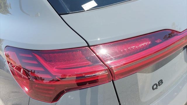 2024 Audi Q8 e-tron quattro Prestige