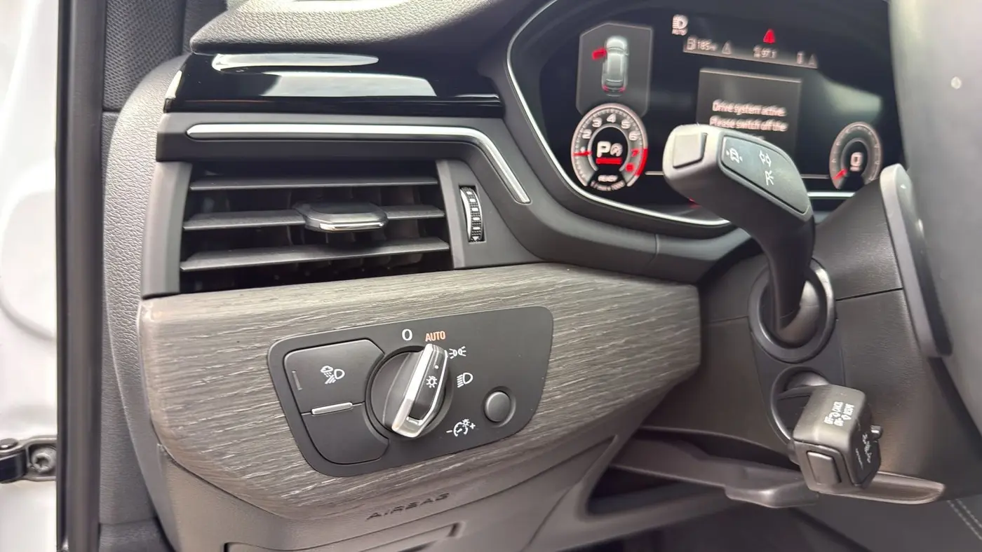 2023 Audi A4 allroad quattro Premium Plus 45 TFSI