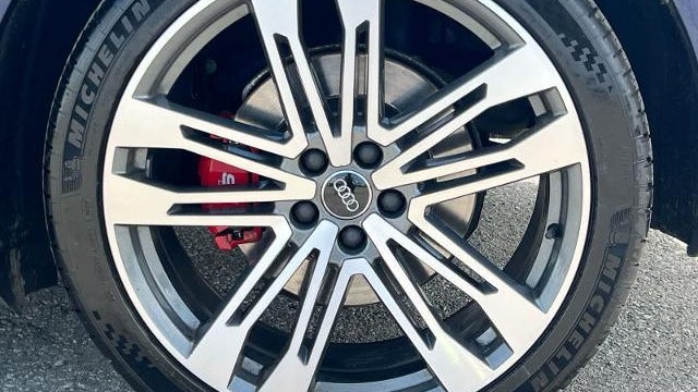 2018 Audi SQ5 3.0T quattro Premium Plus