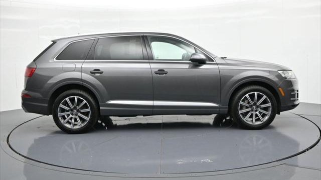 2019 Audi Q7 quattro SE Premium 55 TFSI
