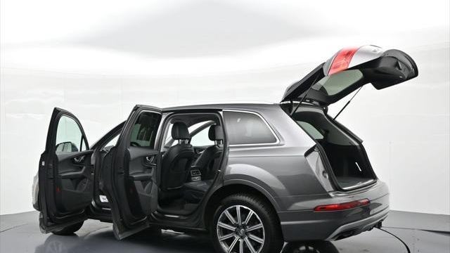 2019 Audi Q7 quattro SE Premium 55 TFSI