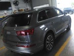 2017 Q7 Thumbnail 2