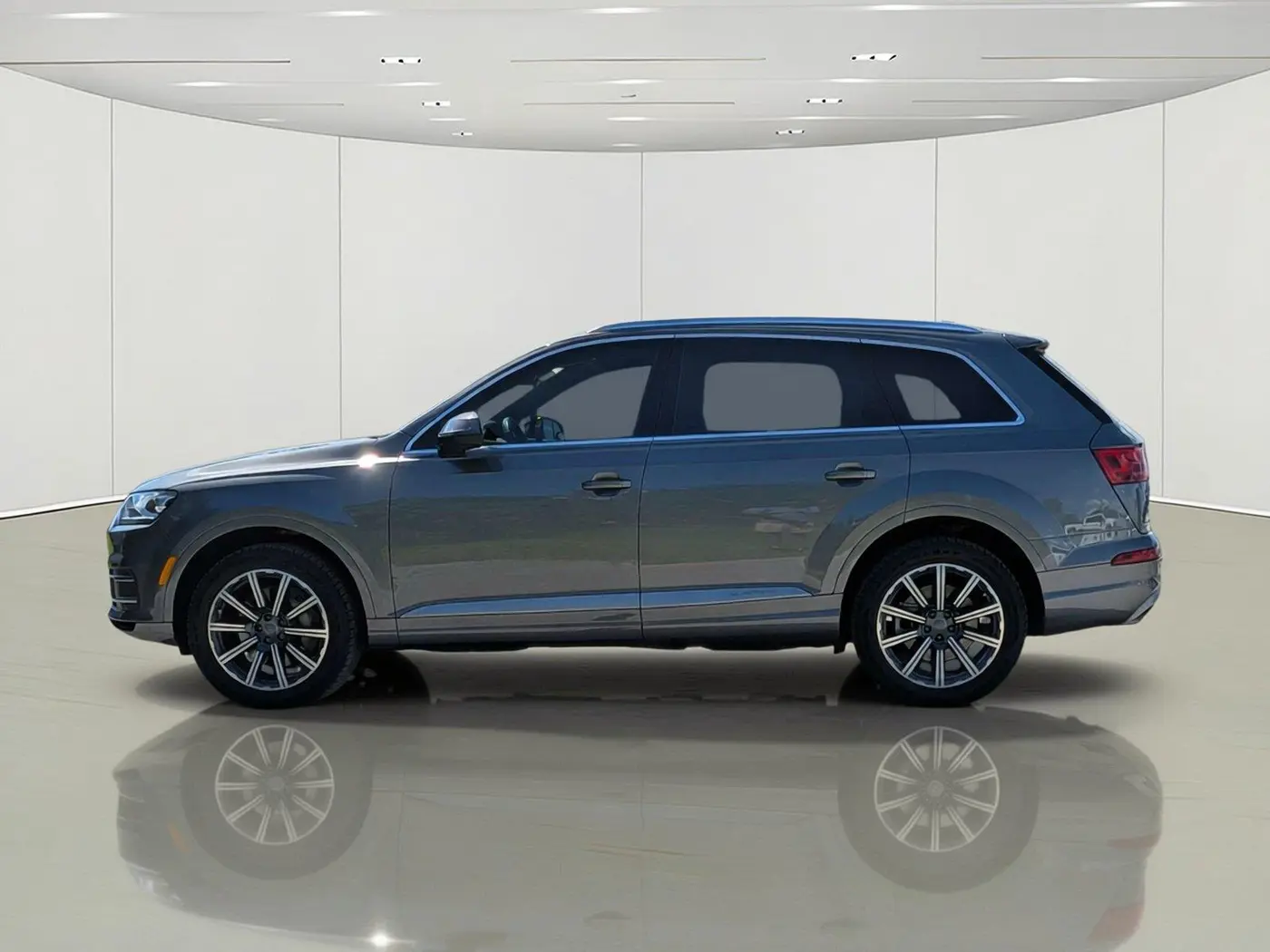 2017 Audi Q7 - $18,991