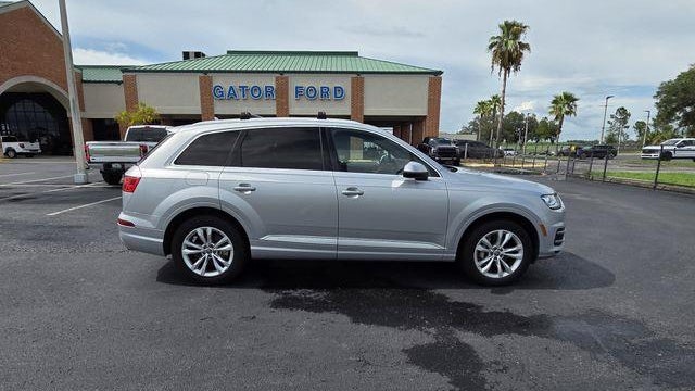 2019 Audi Q7 quattro SE Premium 55 TFSI