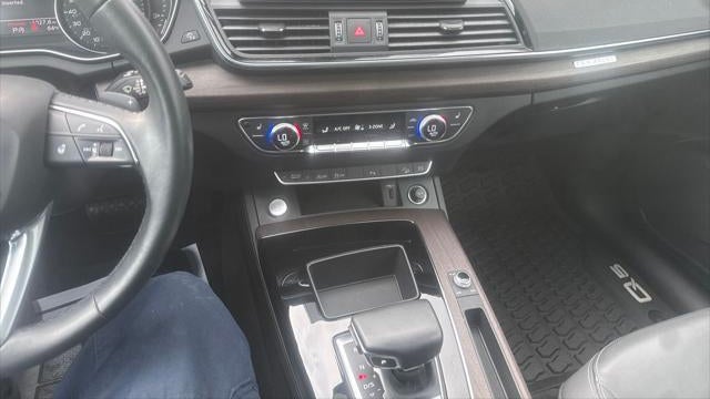 2021 Audi Q5 quattro Premium 45 TFSI