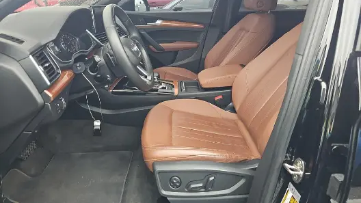 2021 Audi Q5 quattro Premium 45 TFSI