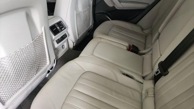 2021 Audi Q5 quattro Premium 45 TFSI