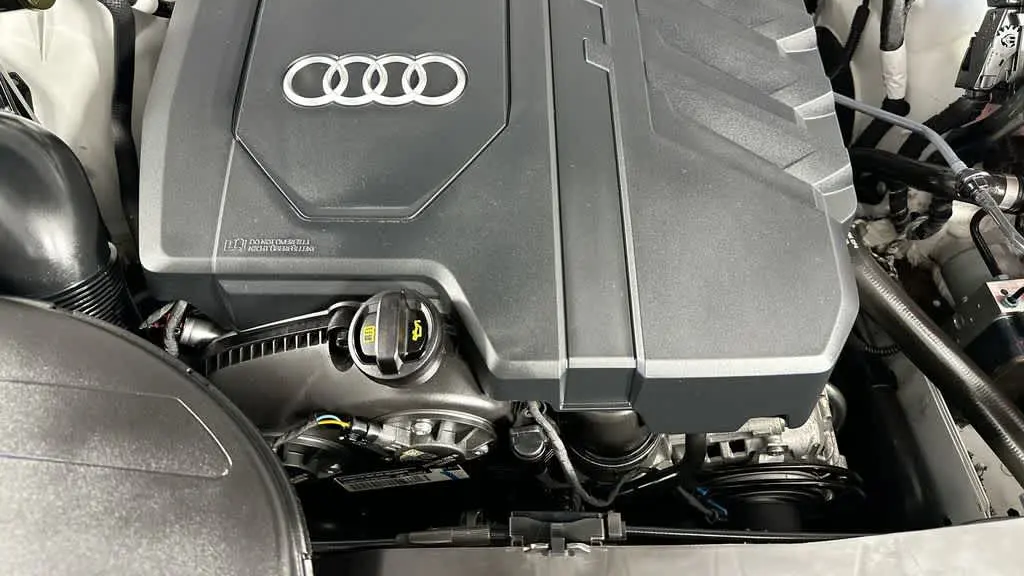2021 Audi Q5 quattro Premium 45 TFSI