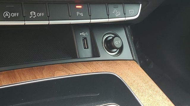 2021 Audi Q5 quattro Premium 45 TFSI