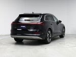 2021 e-tron Thumbnail 8
