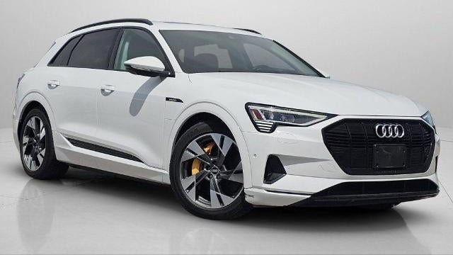 2021 Audi e-tron quattro Premium