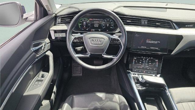 2021 Audi e-tron quattro Premium
