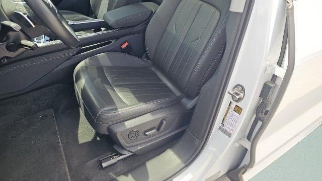 2021 Audi e-tron quattro Premium