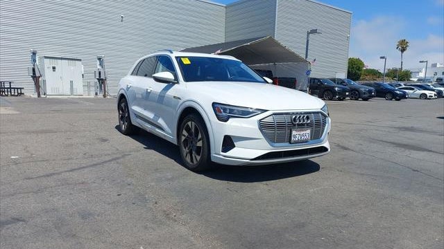 2023 Audi e-tron quattro Premium
