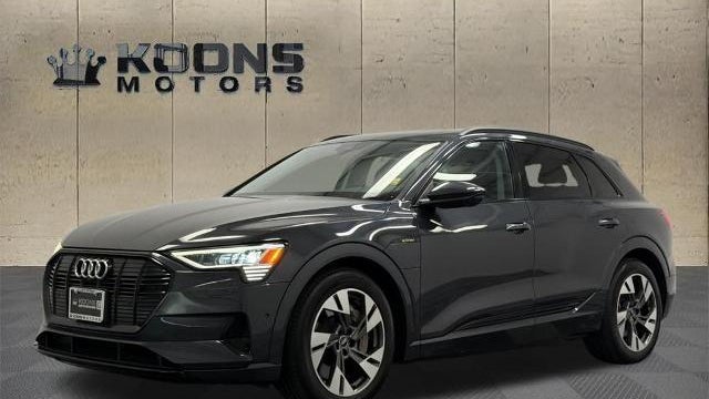 Preowned 2021 Audi e-tron quattro Premium for Sale