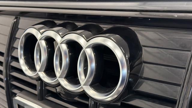 2021 Audi e-tron quattro Premium