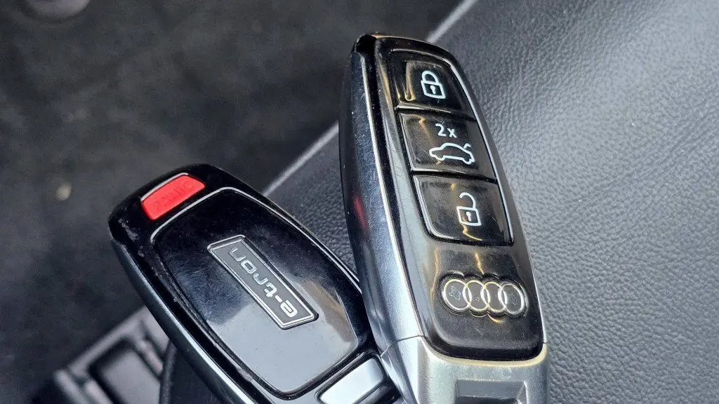 2022 Audi e-tron quattro Premium