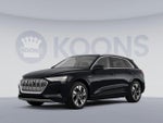 2023 e-tron Thumbnail 1