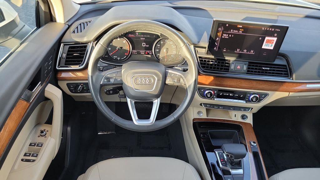 2023 Audi Q5 quattro Premium 40 TFSI