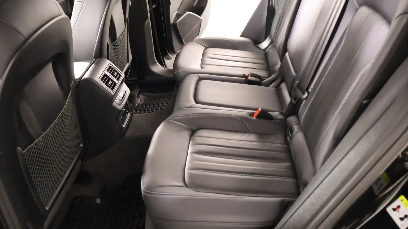 2024 Audi Q5 quattro Premium 40 TFSI