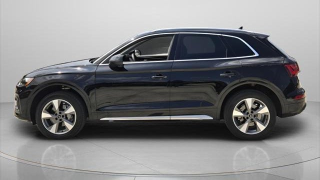 2023 Audi Q5 quattro Premium 40 TFSI