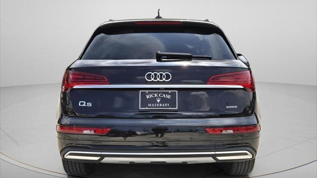 2023 Audi Q5 quattro Premium 40 TFSI