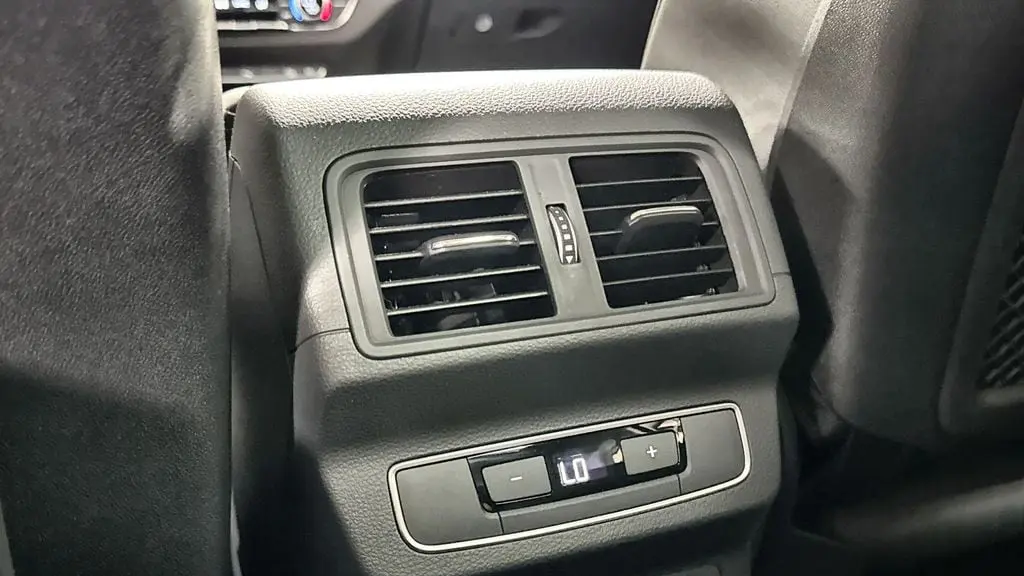 2023 Audi Q5 quattro Premium 40 TFSI