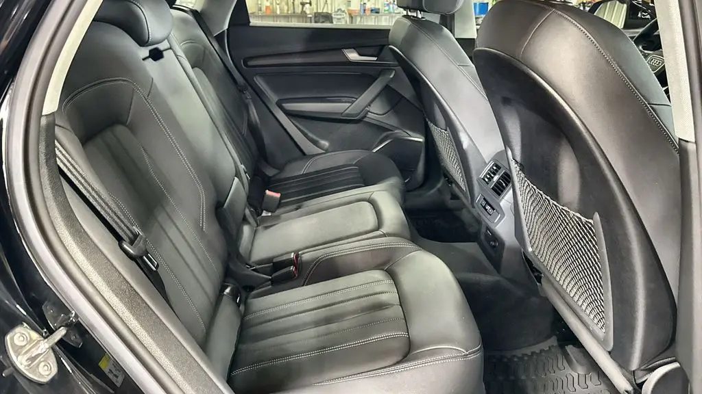2023 Audi Q5 quattro Premium 40 TFSI
