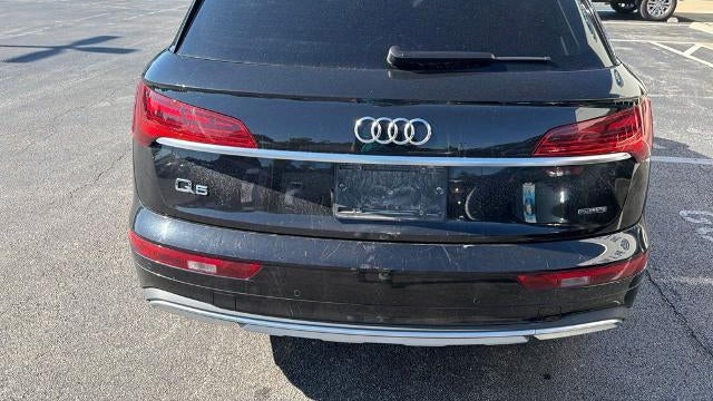2024 Audi Q5 quattro Premium 40 TFSI