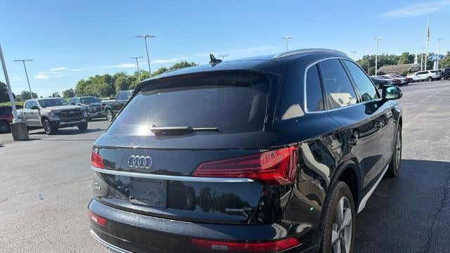2024 Audi Q5 quattro Premium 40 TFSI
