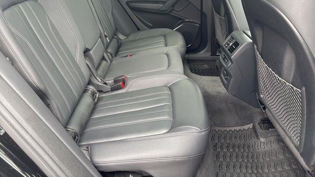 2023 Audi Q5 quattro Premium 40 TFSI