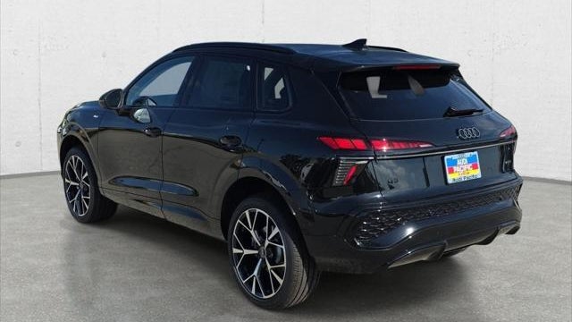 2026 Audi Q3 quattro S line TFSI
