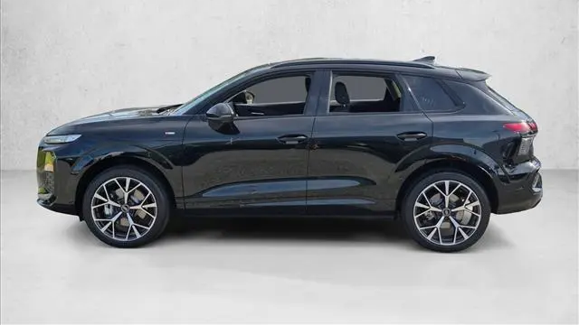 2026 Audi Q3 quattro S line TFSI