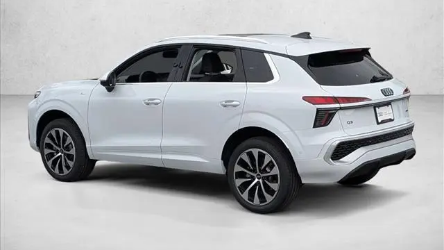 2026 Audi Q3 quattro S line TFSI