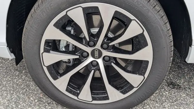 2026 Audi Q3 quattro S line TFSI