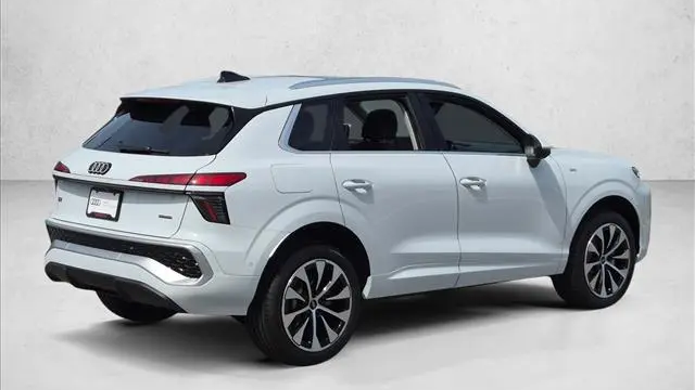 2026 Audi Q3 quattro S line TFSI