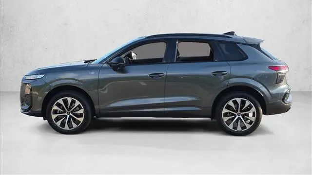2026 Audi Q3 quattro S line TFSI