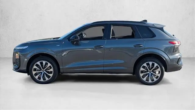 2026 Audi Q3 quattro S line TFSI
