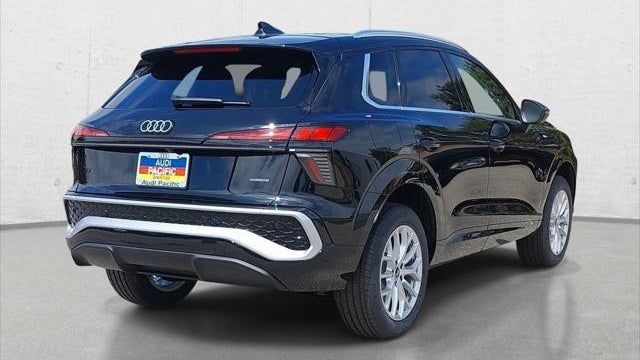 2026 Audi Q3 quattro S line TFSI