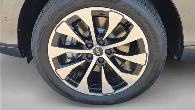 2026 Audi Q3 quattro S line TFSI