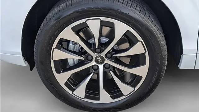 2026 Audi Q3 quattro S line TFSI