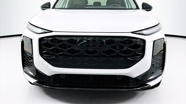 2026 Audi Q3 quattro S line TFSI