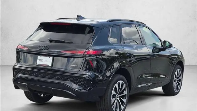 2026 Audi Q3 quattro S line TFSI
