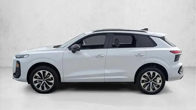 2026 Audi Q3 quattro S line TFSI