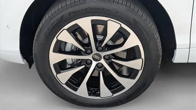 2026 Audi Q3 quattro S line TFSI