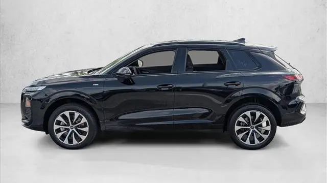 2026 Audi Q3 quattro S line TFSI