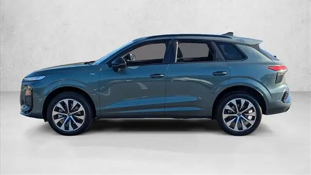 2026 Audi Q3 quattro S line TFSI