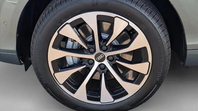 2026 Audi Q3 quattro S line TFSI