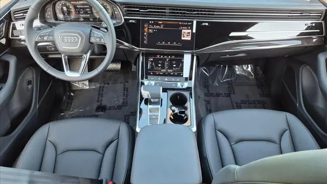 2026 Audi Q7 quattro Premium 45 TFSI