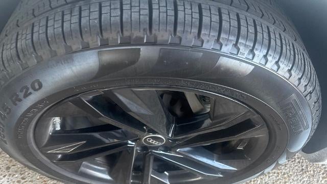 2023 Audi Q7 quattro Premium 45 TFSI